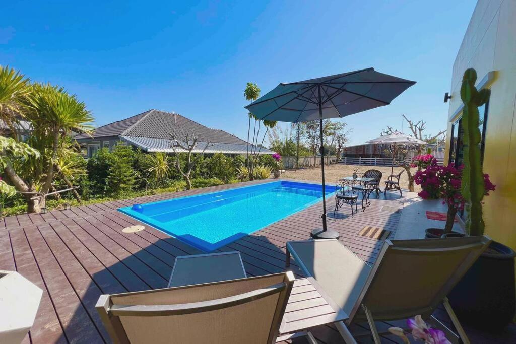 Colorful Pool Villa, Chiang Rai, Thailand ภายนอก รูปภาพ