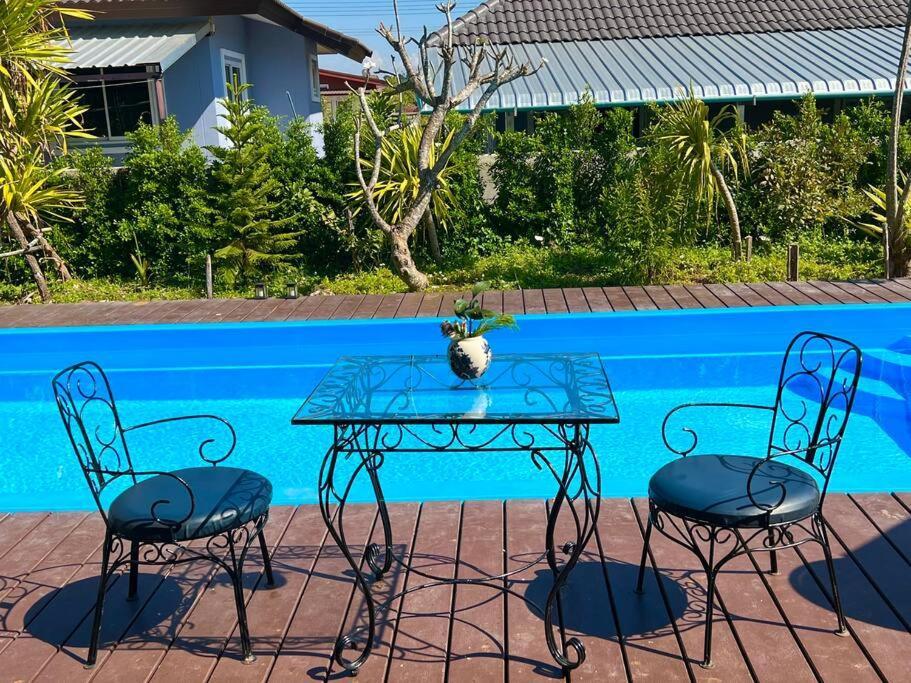 Colorful Pool Villa, Chiang Rai, Thailand ภายนอก รูปภาพ