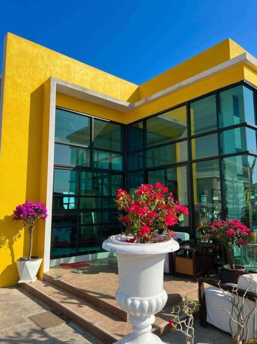 Colorful Pool Villa, Chiang Rai, Thailand ภายนอก รูปภาพ